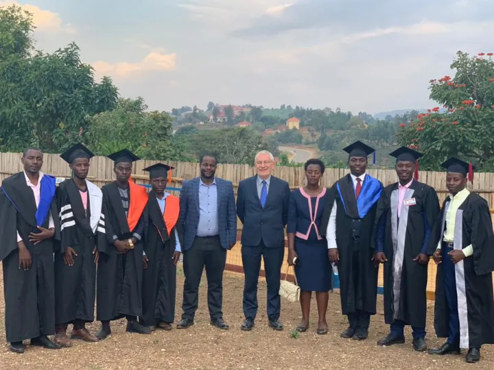Another 7 students graduate